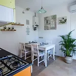 Prázdninový dům Haustierfreundliches 'cottage Glicini' Mit Pool Und Aussicht By Interhome Ostra