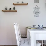 Haustierfreundliches 'cottage Glicini' Mit Pool Und Aussicht By Interhome