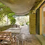 Haustierfreundliches 'cottage Glicini' Mit Pool Und Aussicht By Interhome