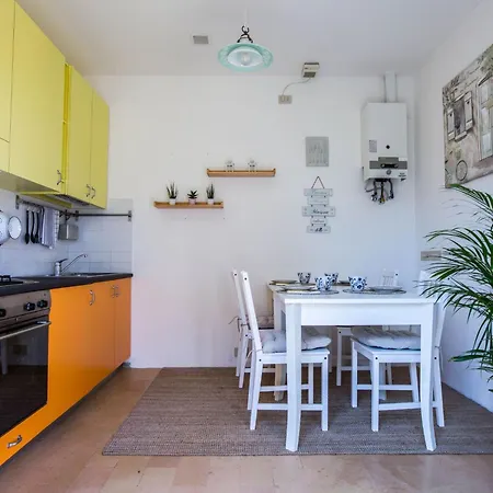 בית נופש Haustierfreundliches 'cottage Glicini' Mit Pool Und Aussicht By Interhome *