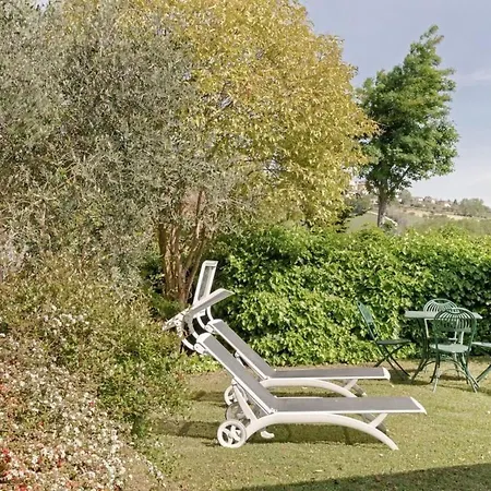 Haustierfreundliches 'cottage Glicini' Mit Pool Und Aussicht By Interhome Casa vacanze Ostra